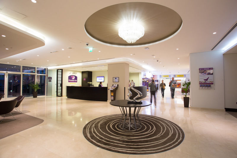 Premier Inn Abu Dhabi Airport Business Park Экстерьер фото